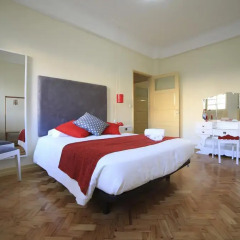 Апартаменты StayIN Oporto Musica Guest Apartment Стандартный номер двуспальная кровать (общая ванная комната) фото 20