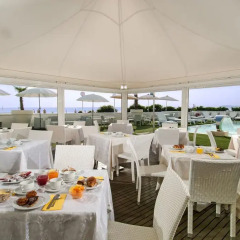 Hotel Mediterraneo Риччоне питание