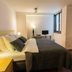 Отель Green Apple Holiday - Nieuwmarkt Area комната для гостей
