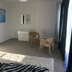 Отель B&B Home комната для гостей фото 5
