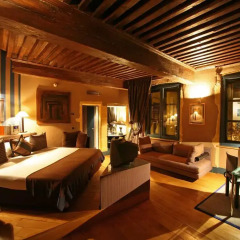 Cour Des Loges Hotel 5* Стандартный номер с различными типами кроватей фото 7