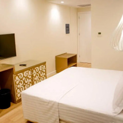 Hotel Luxury 4* Номер Делюкс с различными типами кроватей фото 30