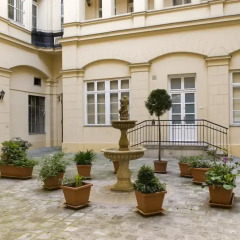 Отель NN Apartman Budapest