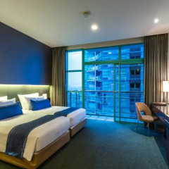 Отель Chatrium Riverside Bangkok 5* Номер Премиум с двуспальной кроватью фото 21