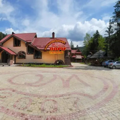 Гостиница Smerekova Hata парковка