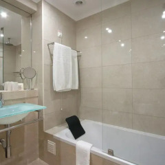 Отель Casa Das Senhoras Rainhas 4* Стандартный номер с различными типами кроватей фото 6