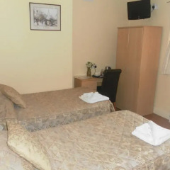 Отель New Central Guest House комната для гостей фото 3