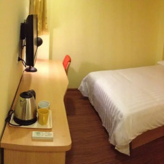 Отель Home Inn Hangzhou Sijqing Clothing Market в номере