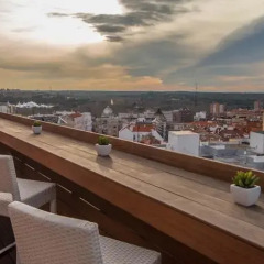 Отель Apartosuites Jardines de Sabatini питание фото 3