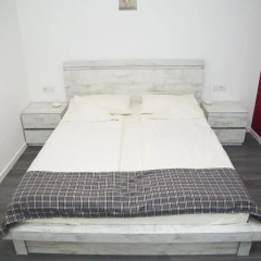 Апартаменты Park Apartments on Mashtots Avenue Студия с различными типами кроватей фото 9