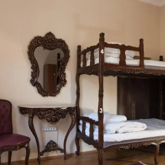 Chambers Of The Boheme - Hostel Кровать в общем номере с двухъярусной кроватью фото 6