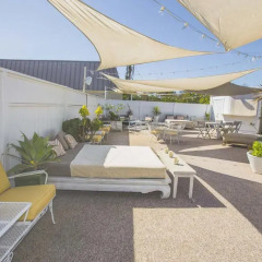 Отель Beverly Terrace США, Беверли Хиллс - 2 отзыва об отеле, цены и фото номеров - забронировать отель Beverly Terrace онлайн бассейн