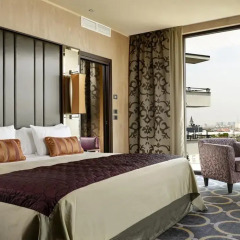 Отель Uptown Palace 4* Люкс с различными типами кроватей