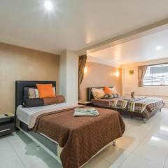 Отель Living Room Guesthouse & Cafe Bar комната для гостей фото 2