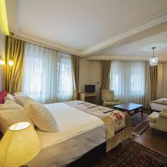 Hippodrome Hotel 3* Улучшенный номер с различными типами кроватей