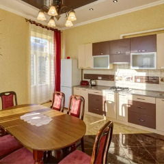 Гостиница LvivHouse - Ivana Franka St. appartment в номере фото 2