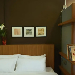 Отель Euanjitt Chill House 3* Улучшенный номер с различными типами кроватей фото 2