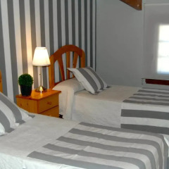 Отель Hostal Cervantes детские мероприятия фото 2