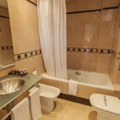 Отель Evenia Rocafort 3* Номер с различными типами кроватей фото 14