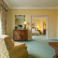 Отель Regent Berlin 5* Улучшенный номер с различными типами кроватей фото 3
