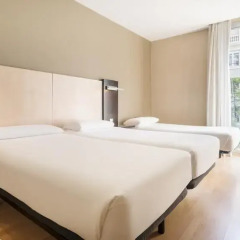 Hotel ILUNION Auditori 3* Стандартный номер с различными типами кроватей фото 5