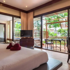 Отель The Briza Beach Resort, Samui 4* Номер Делюкс с различными типами кроватей фото 9