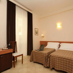 Hotel Principe Eugenio 3* Стандартный номер с двуспальной кроватью фото 16