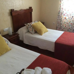 Отель Hostal Rural la Plata Стандартный номер с различными типами кроватей фото 19