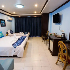 Отель The Grand Orchid Inn 2* Семейный номер Делюкс разные типы кроватей фото 4