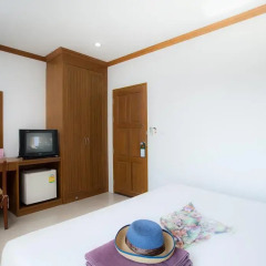 Отель MVC Patong House 3* Номер категории Эконом с различными типами кроватей фото 2