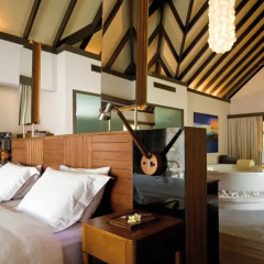 Отель Coco Bodu Hithi 5* Вилла разные типы кроватей фото 14