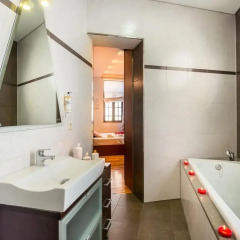 Отель Feel Porto Modern Villa ванная