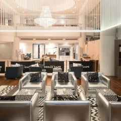 A-One The Royal Cruise Hotel Pattaya развлечения