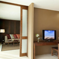 Отель Sunsuri Phuket 5* Улучшенный номер с двуспальной кроватью