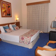 Hotel Dom Jorge de Lencastre 3* Стандартный номер двуспальная кровать фото 3