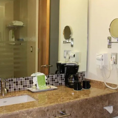 Отель Krystal Urban Cancun 3* Стандартный номер с различными типами кроватей фото 4