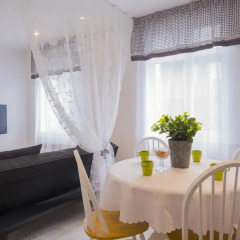 Апартаменты Rose Apartment Таллин комната для гостей фото 5