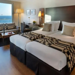 Crowne Plaza Tel Aviv Beach 3* Улучшенный номер с различными типами кроватей фото 3