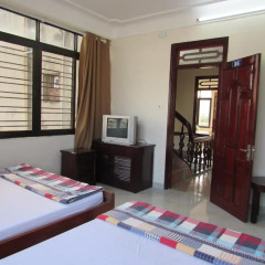 Viet Nhat Halong Hotel 2* Номер Делюкс с различными типами кроватей фото 2