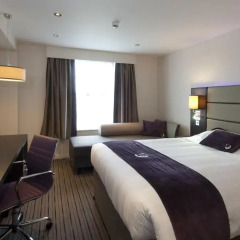 Отель Premier Inn Glasgow Pacific Quay комната для гостей фото 4