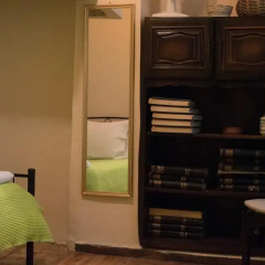Апартаменты Antisthenes Apartments в номере