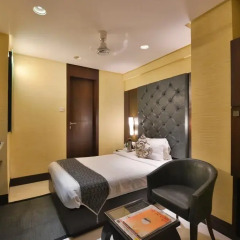 Hotel The Golden Oak Raipur комната для гостей фото 2