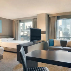 Отель Hilton Suites Chicago/Magnificent Mile комната для гостей фото 3