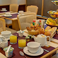 Отель Hôtel du Midi Paris Montparnasse в номере