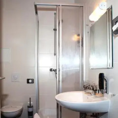Upper Room Hotel Kurfürstendamm 3* Улучшенные апартаменты с различными типами кроватей фото 11