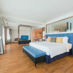 A-One The Royal Cruise Hotel Pattaya 4* Люкс с различными типами кроватей фото 14
