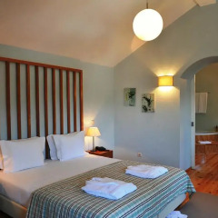 Отель Quinta da Palmeira - Country House Retreat & Spa 4* Улучшенный номер двуспальная кровать фото 5