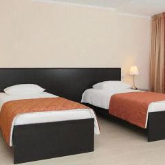 Гостиница Voyage Hotels Мезонин в Ставрополе 1 отзыв об отеле, цены и фото номеров - забронировать гостиницу Voyage Hotels Мезонин онлайн Ставрополь комната для гостей фото 2