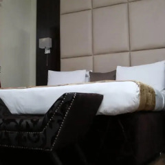 De Brit Hotel 3* Номер Делюкс с различными типами кроватей фото 3
