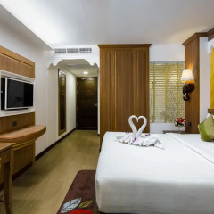 Отель Aiyara Palace 4* Номер Делюкс с различными типами кроватей фото 4